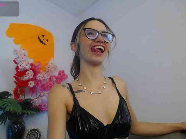 lucyPrncess webcam