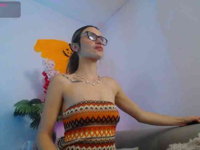 lucyPrncess webcam