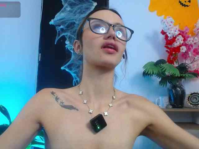 lucyPrncess webcam