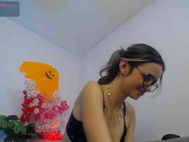 lucyPrncess webcam