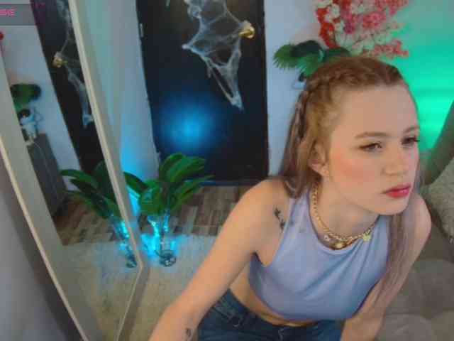 lucyPrncess webcam