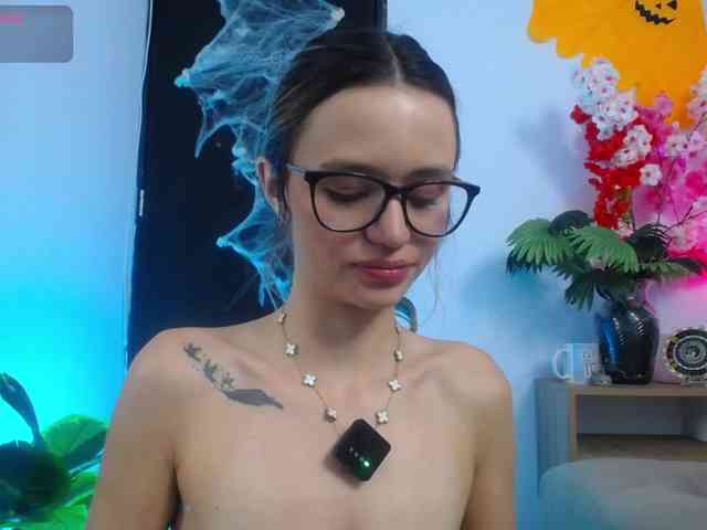 lucyPrncess webcam