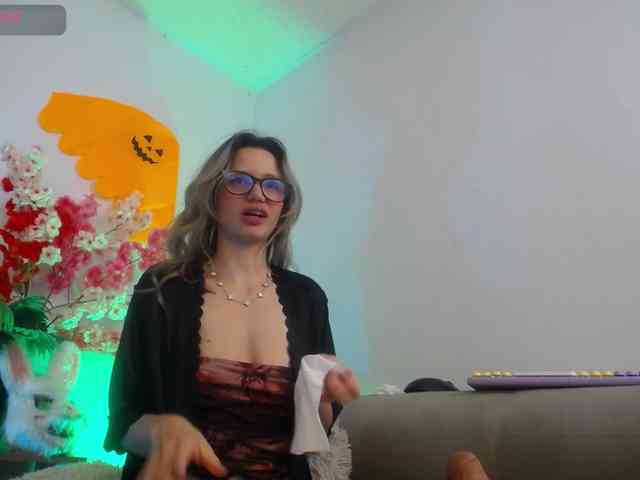 lucyPrncess webcam