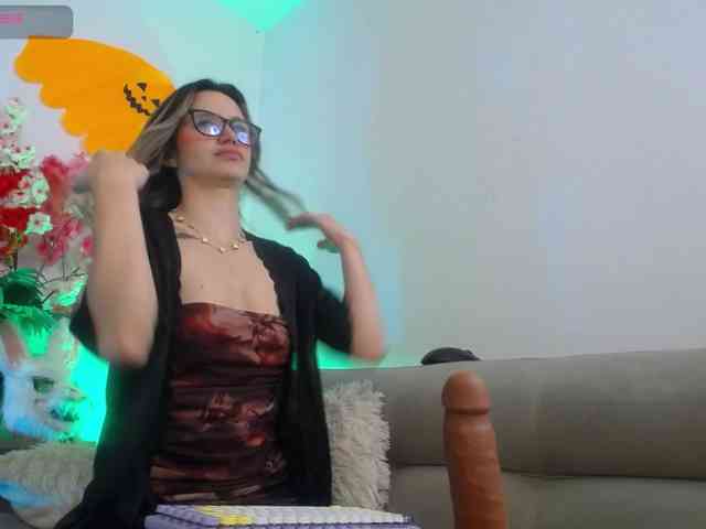 lucyPrncess webcam