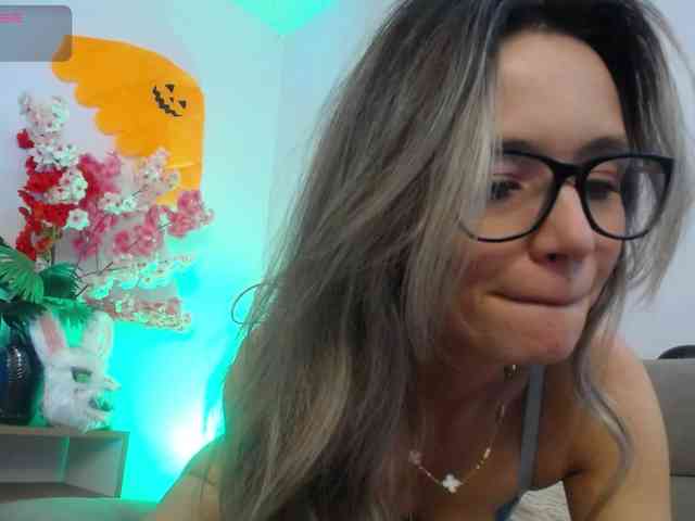 lucyPrncess webcam