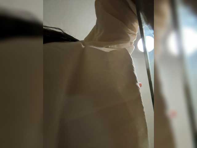 APRILHILL's BongaCams show and profile