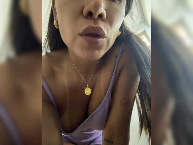 APRILHILL's BongaCams show and profile