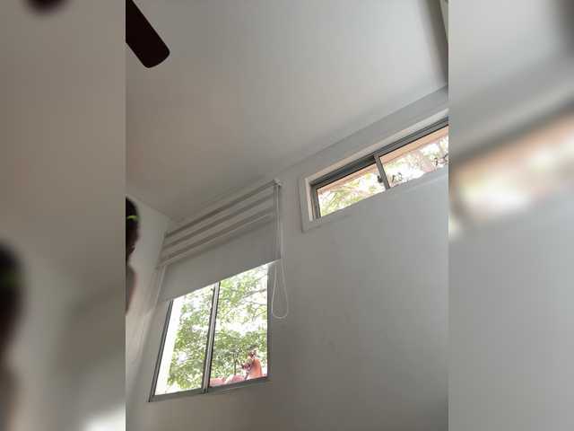 APRILHILL's BongaCams show and profile