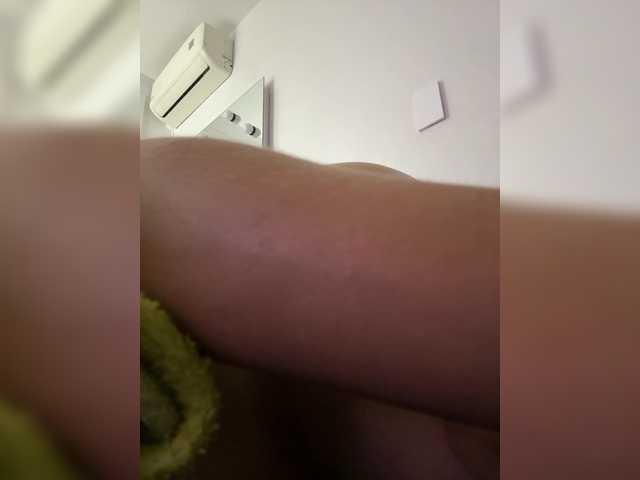 APRILHILL's BongaCams show and profile