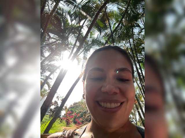 APRILHILL's BongaCams show and profile