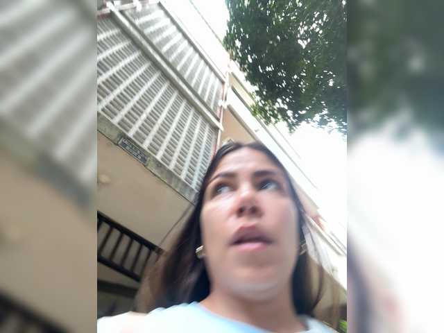 APRILHILL's BongaCams show and profile