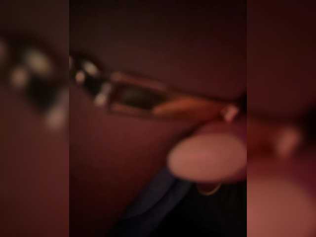 APRILHILL's BongaCams show and profile