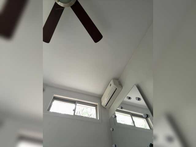 APRILHILL's BongaCams show and profile