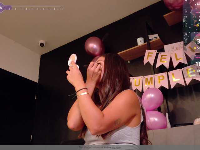 APRILHILL's BongaCams show and profile