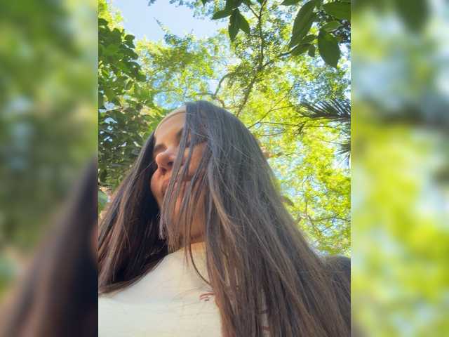 APRILHILL's BongaCams show and profile