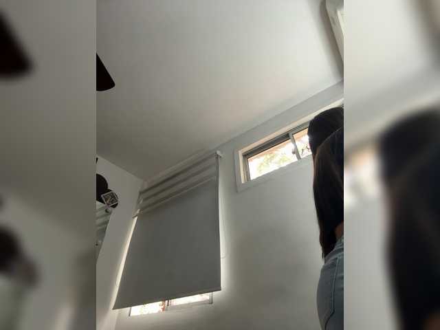 APRILHILL's BongaCams show and profile