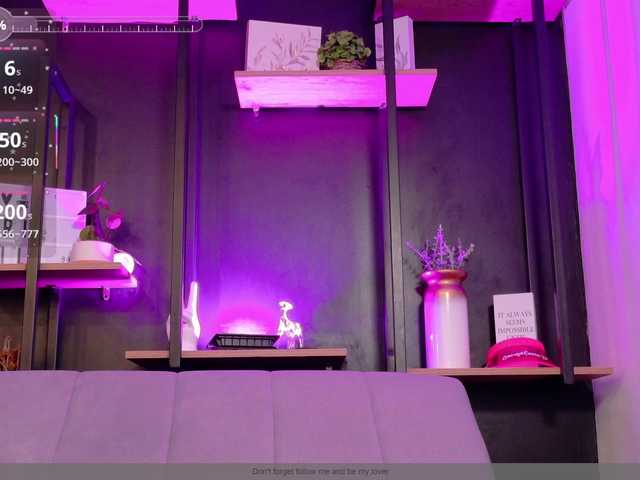 APRILHILL's BongaCams show and profile