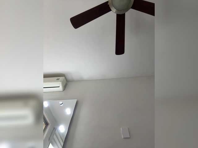 APRILHILL's BongaCams show and profile