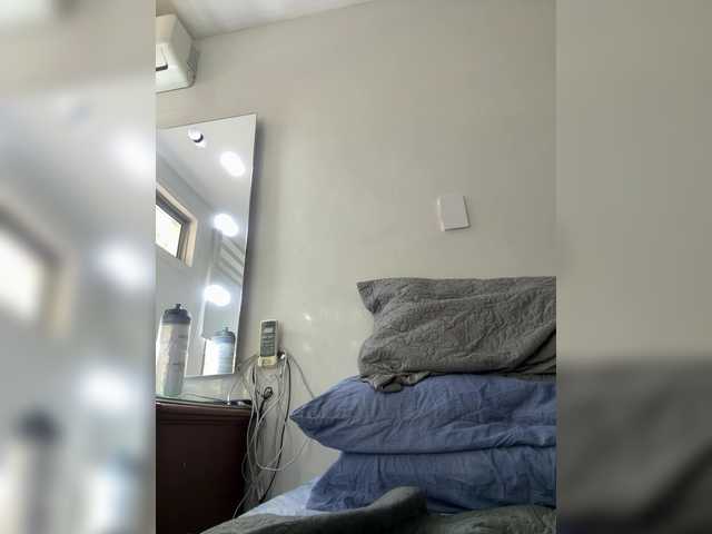 APRILHILL's BongaCams show and profile