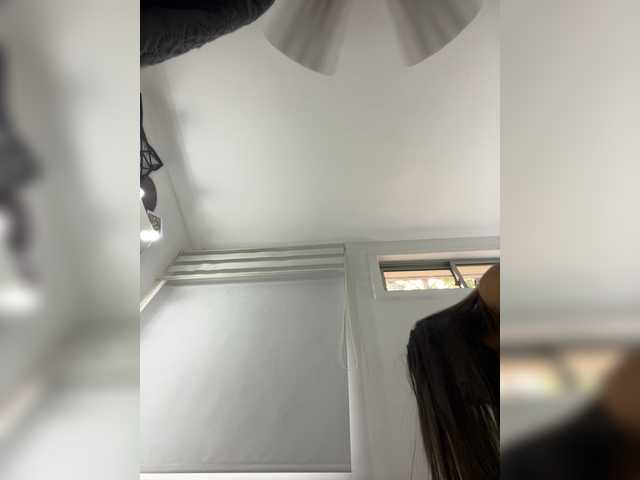 APRILHILL's BongaCams show and profile