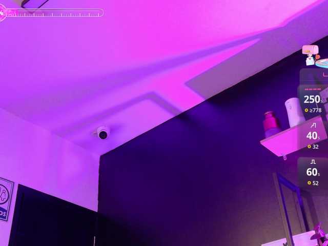 APRILHILL's BongaCams show and profile