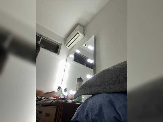 APRILHILL's BongaCams show and profile