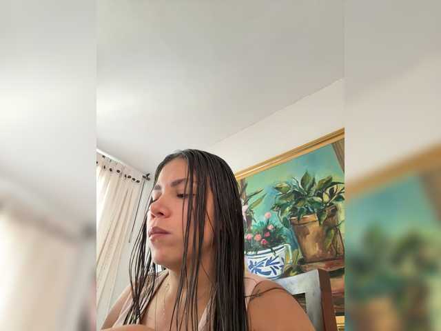 APRILHILL's BongaCams show and profile