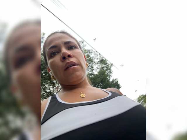 APRILHILL's BongaCams show and profile