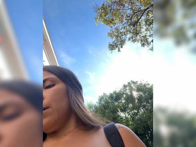 APRILHILL's BongaCams show and profile