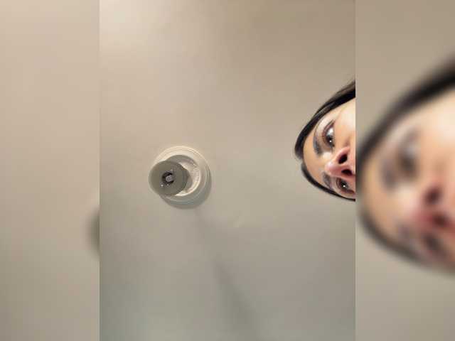 APRILHILL's BongaCams show and profile