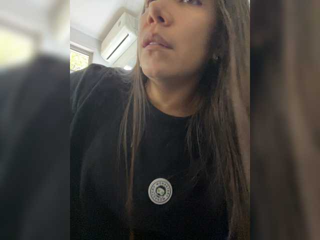 APRILHILL's BongaCams show and profile