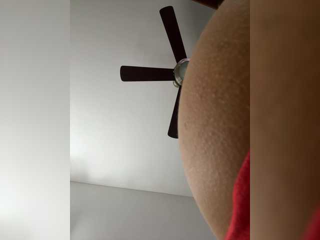 APRILHILL's BongaCams show and profile