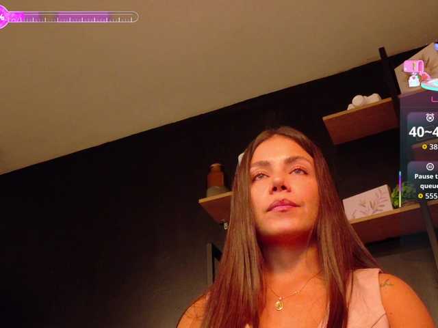 APRILHILL's BongaCams show and profile