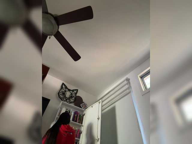 APRILHILL's BongaCams show and profile