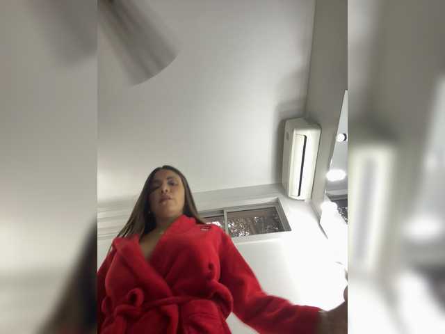 APRILHILL's BongaCams show and profile