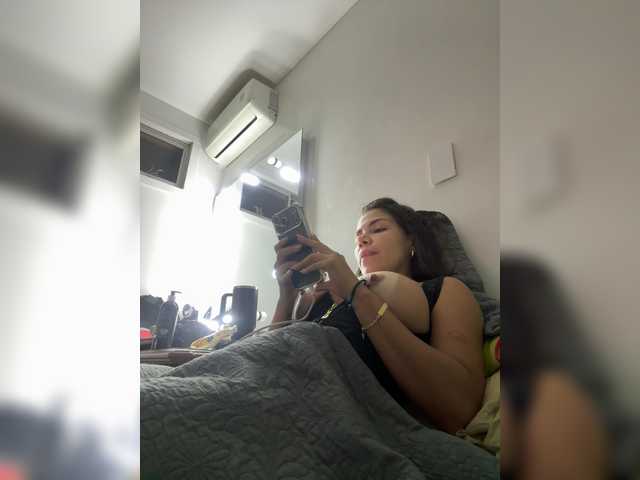 APRILHILL's BongaCams show and profile