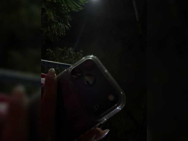 APRILHILL's BongaCams show and profile