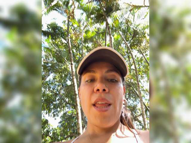 APRILHILL's BongaCams show and profile