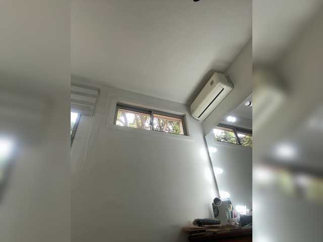 APRILHILL's BongaCams show and profile