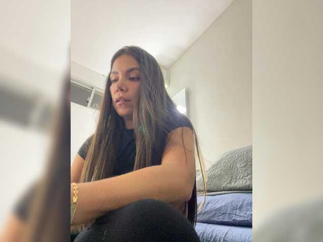 APRILHILL's BongaCams show and profile