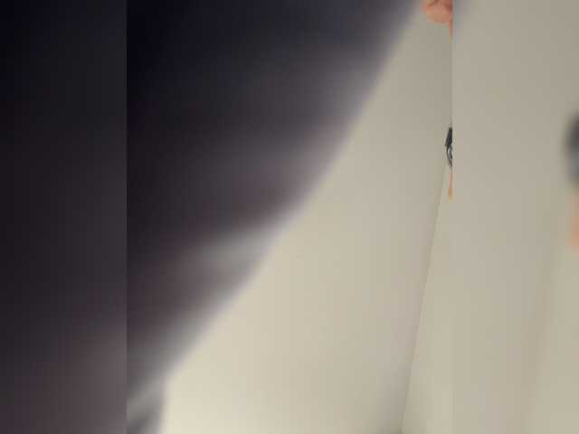 APRILHILL's BongaCams show and profile