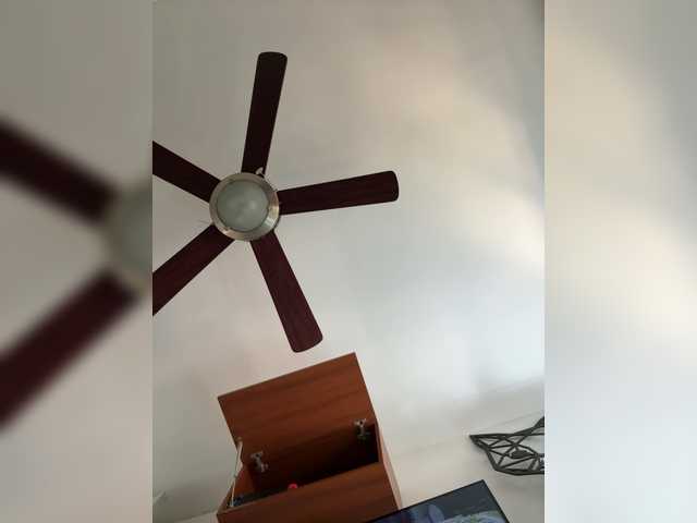 APRILHILL's BongaCams show and profile