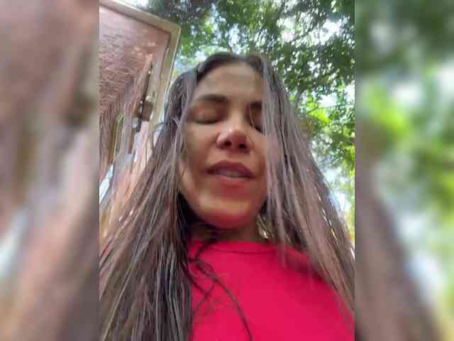 NathalieSwan webcam