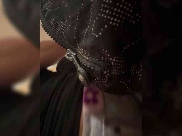 APRILHILL Live Webcam on BongaCams