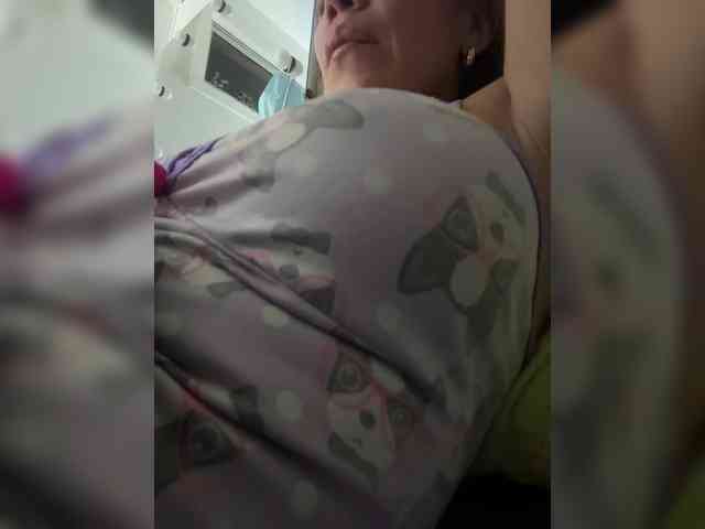 NathalieSwan webcam