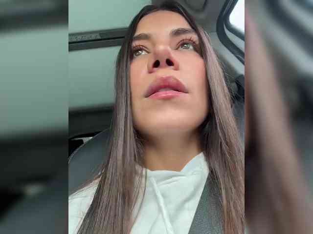 NathalieSwan webcam
