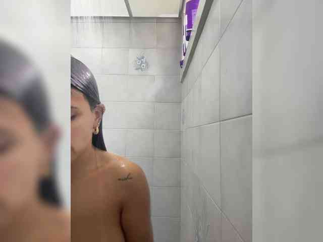 NathalieSwan webcam