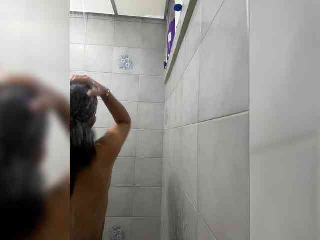 NathalieSwan webcam