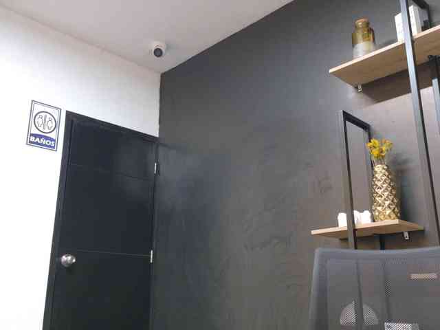 NathalieSwan webcam