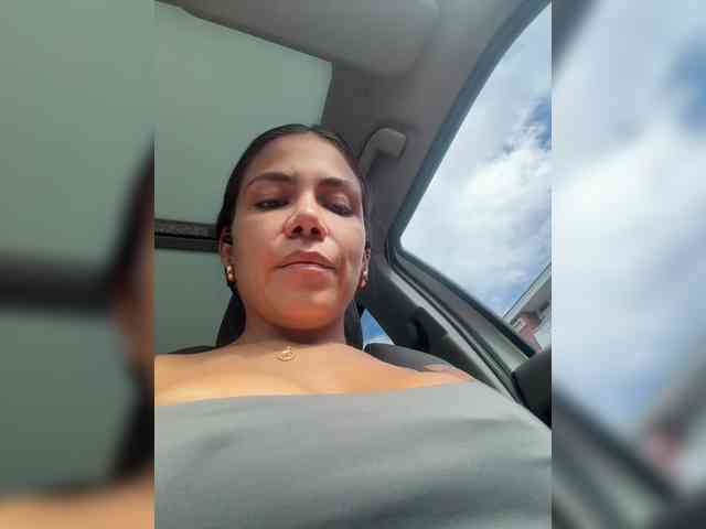 NathalieSwan webcam